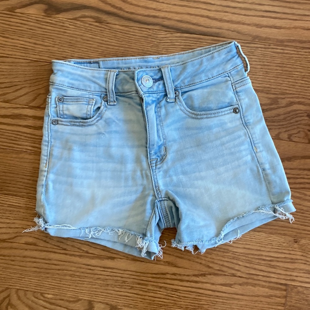 American Eagle stretchy denim shorts